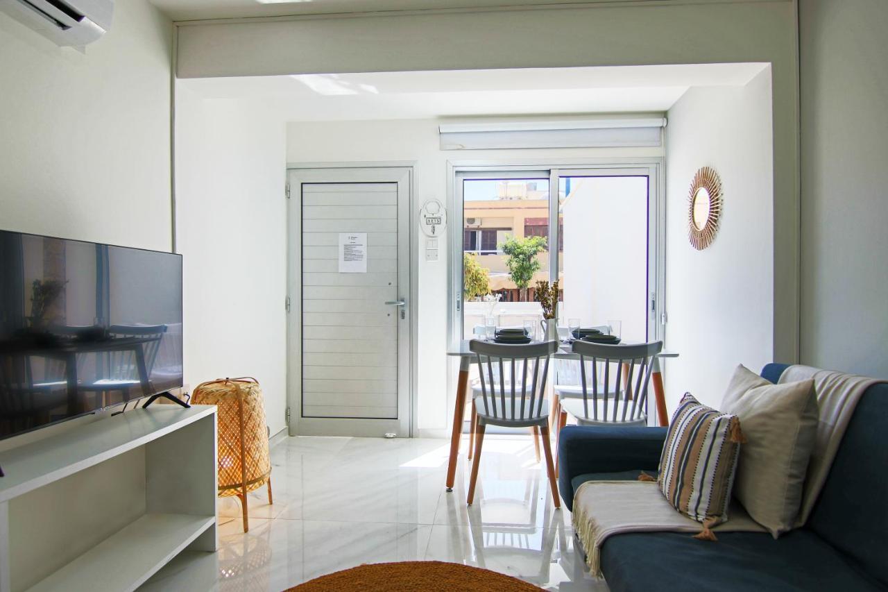 شقة Phaedrus Living City View Fountain Court 08 أيا نابا المظهر الخارجي الصورة